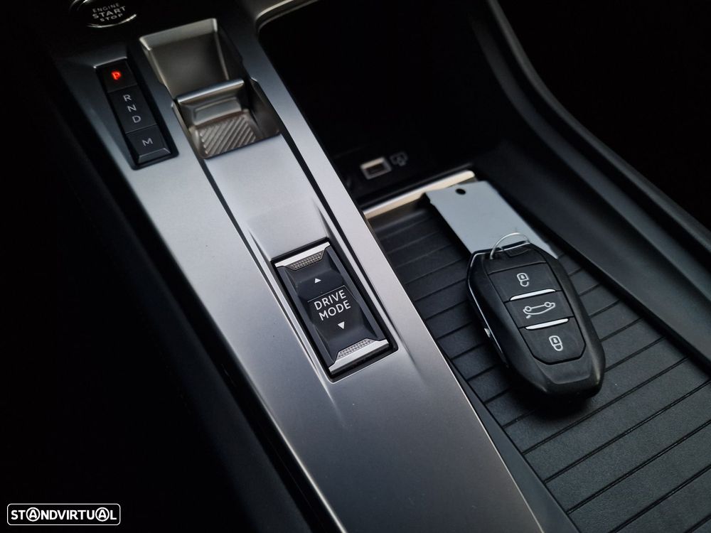 Peugeot 308 SW 1.2 PureTech Allure Pack EAT8 - 25