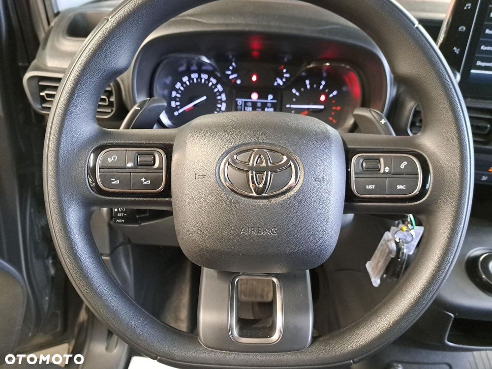 Toyota Proace City Verso Long 1.5 D-4D Business - 33