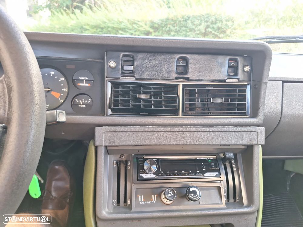 Triumph TR7 - 13