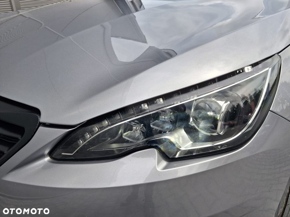 Peugeot 308 155 THP Platinum - 4