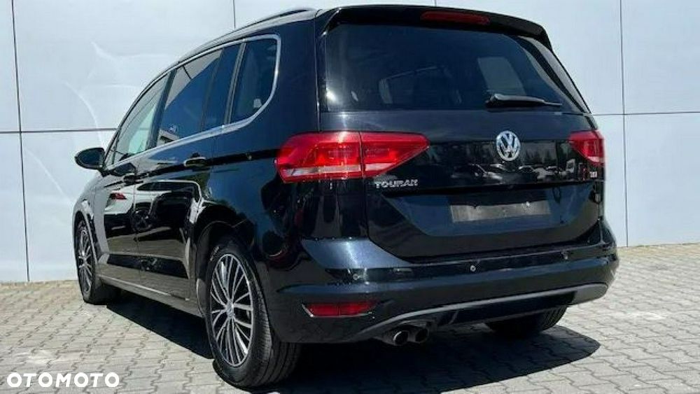 Volkswagen Touran 1.8 TSI BMT Highline DSG - 9