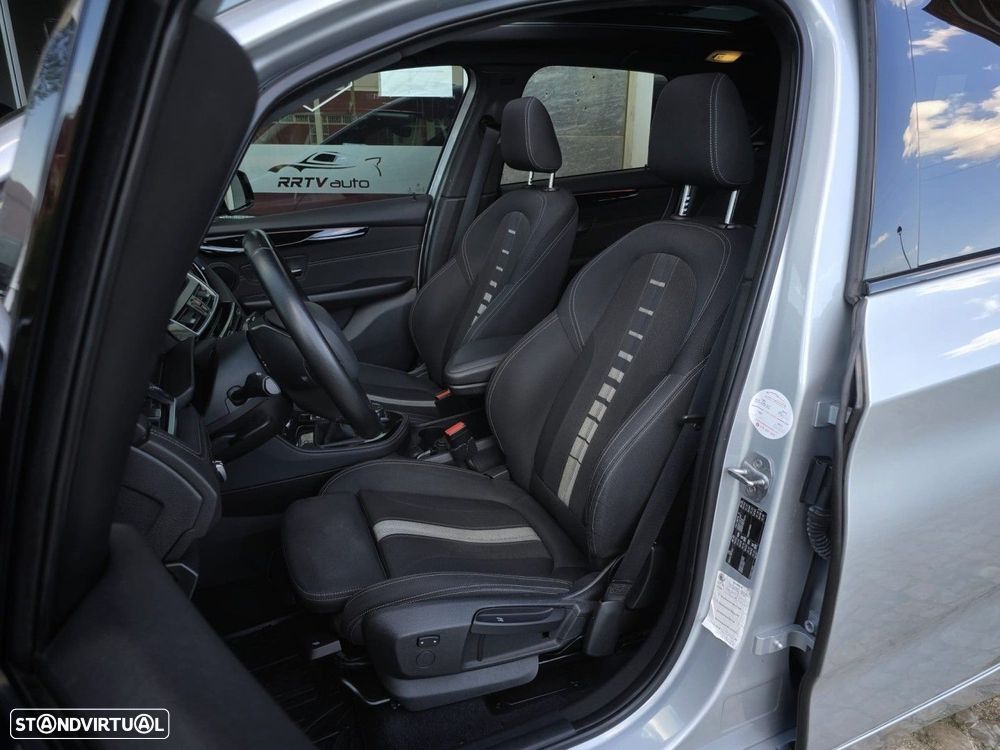 BMW 216 Active Tourer d Line Sport - 6