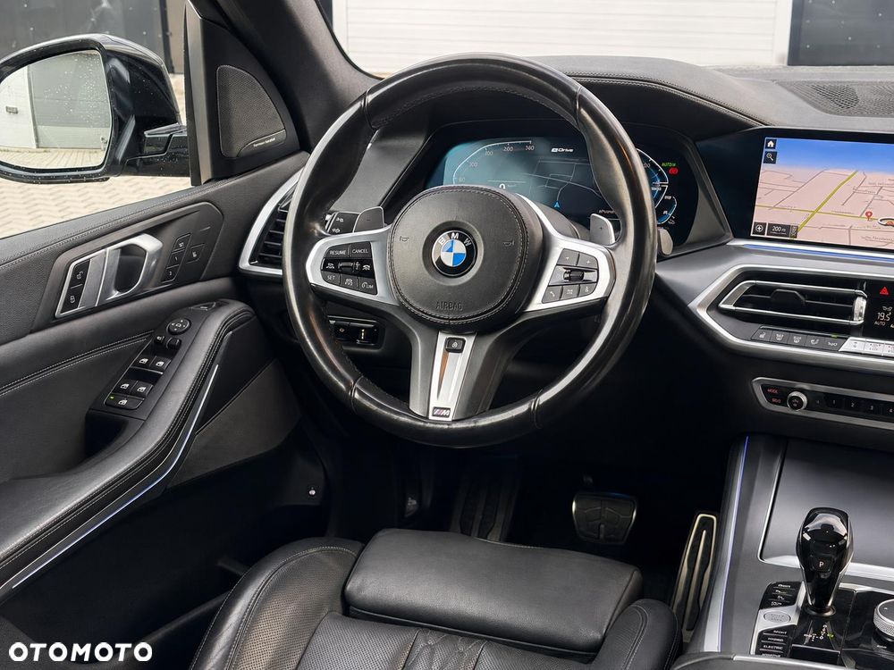 BMW X5 xDrive45e - 26