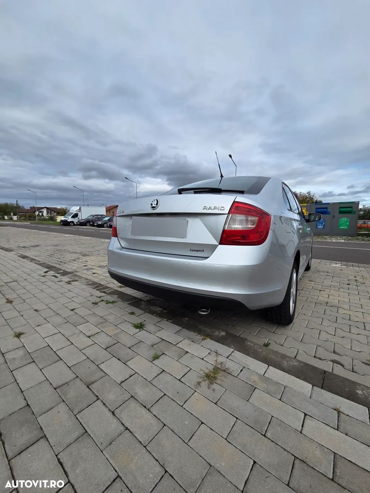 Skoda RAPID - 5
