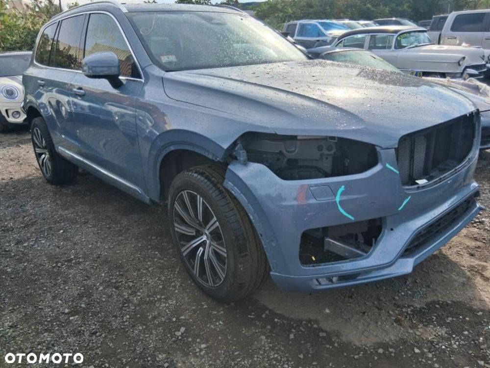 Volvo XC 90 - 7