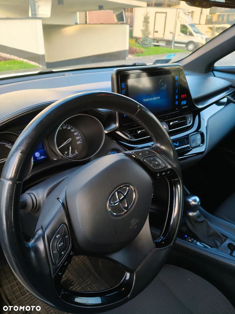 Toyota C-HR 1.8 Hybrid Premium - 18
