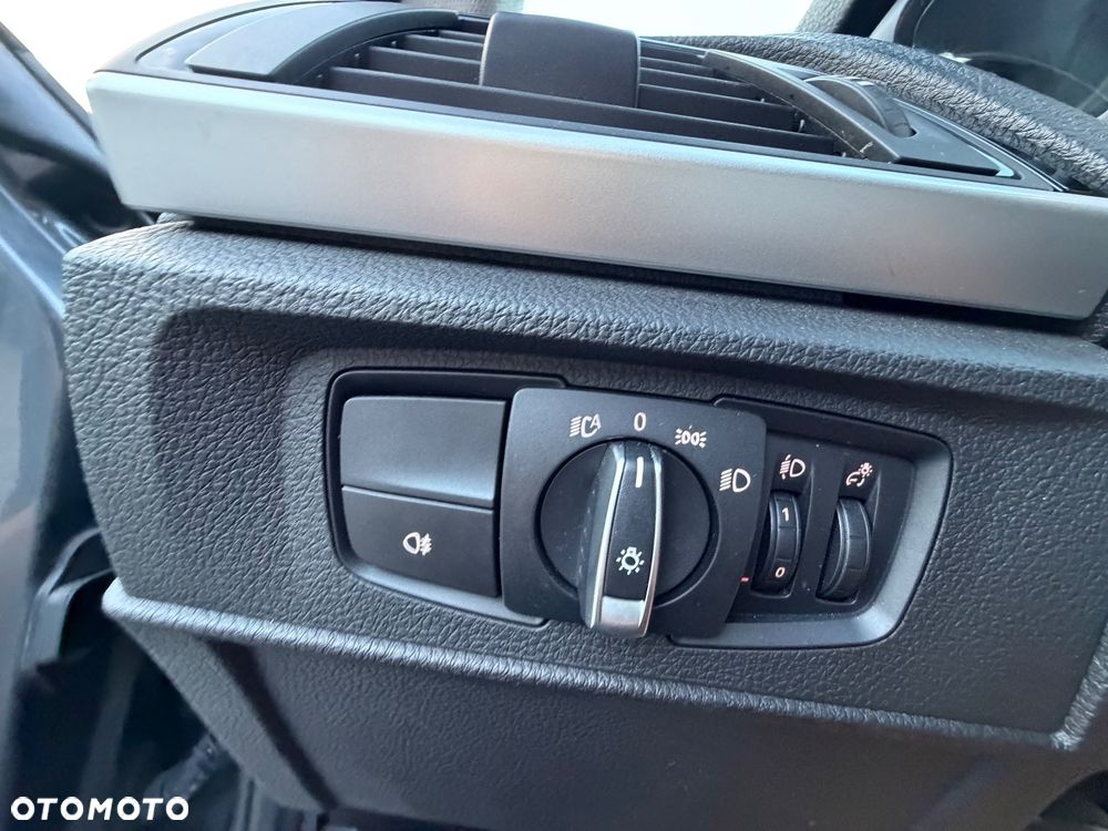 BMW Seria 1 118d Edition Metropolitan - 18