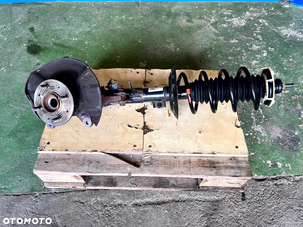 HONDA JAZZ IV LIFT 1.3 i-VTEC MANUAL MCPHERSON AMORTYZATOR ZWROTNICA PRAWA 51610-TAR-G022