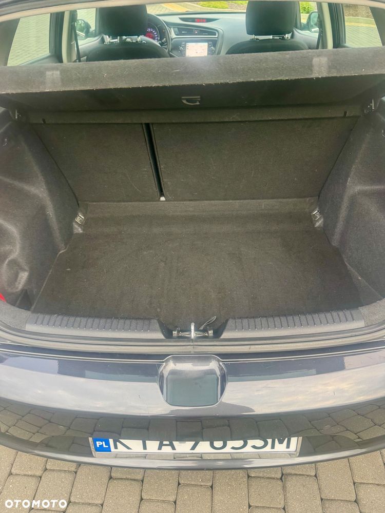 Kia Ceed 1.4 L Business Line - 26