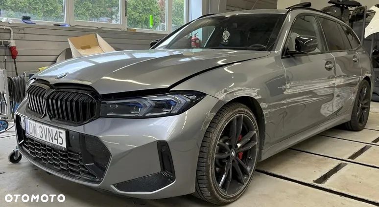 BMW Seria 3 330i xDrive - 1