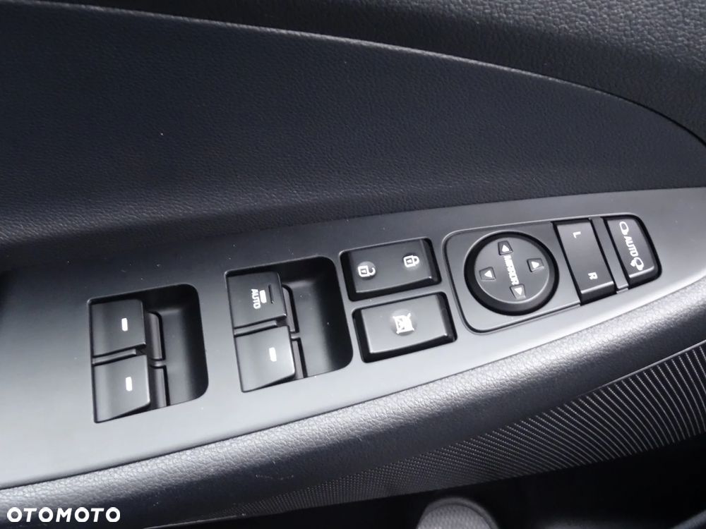 Hyundai Tucson 1.6 Turbo 4WD Advantage - 22