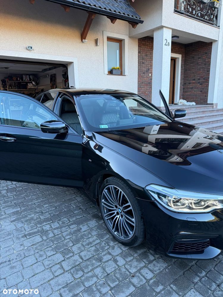BMW Seria 5 530d xDrive M Sport sport - 3