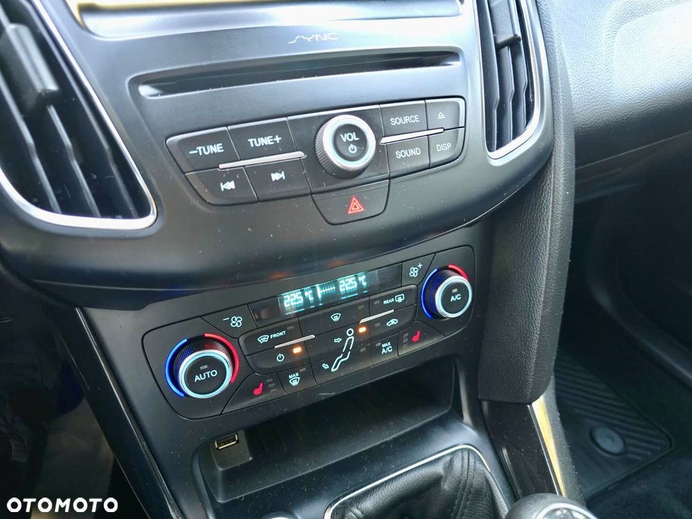 Ford Focus 2.0 EcoBlue Active Business - 27