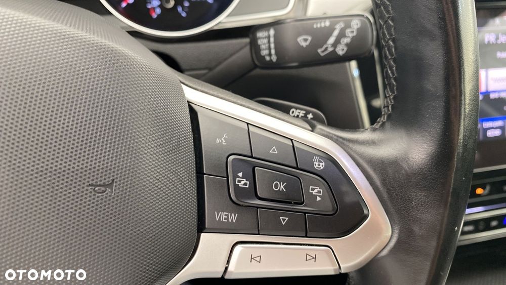 Volkswagen Passat - 19
