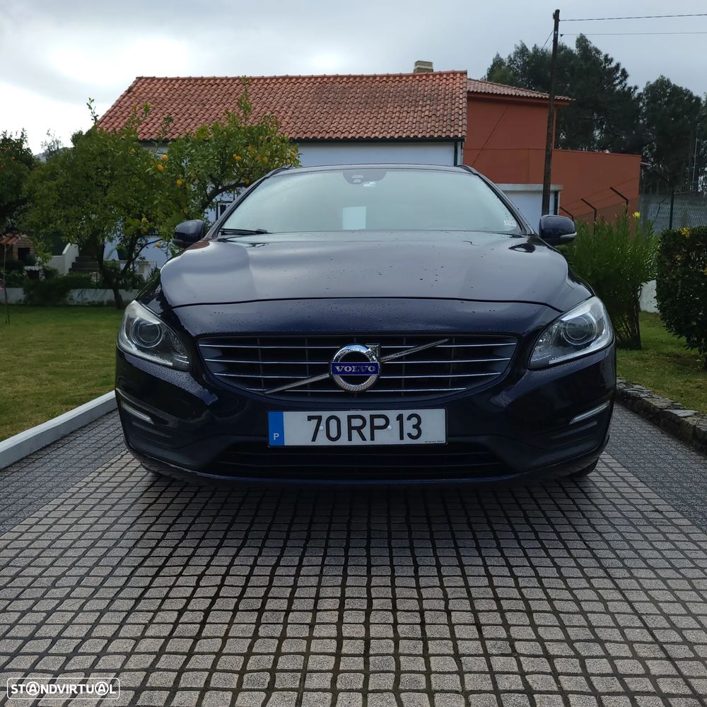 Volvo V60 2.0 D3 Momentum - 2