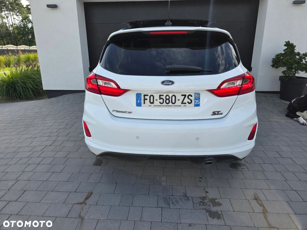 Ford Fiesta 1.0 EcoBoost S&S ST-LINE - 22