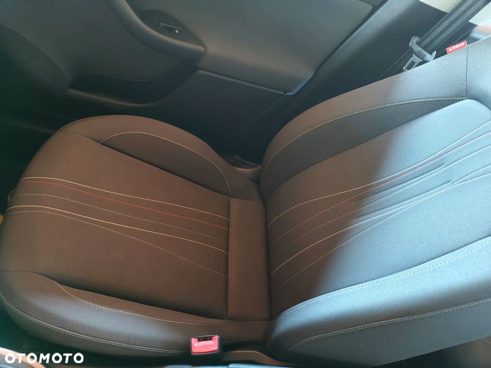 Seat Altea 1.6 TDI DPF CR Ecomotive Style Copa - 21