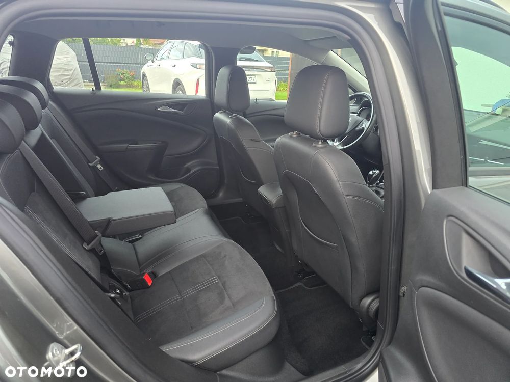 Opel Astra - 20