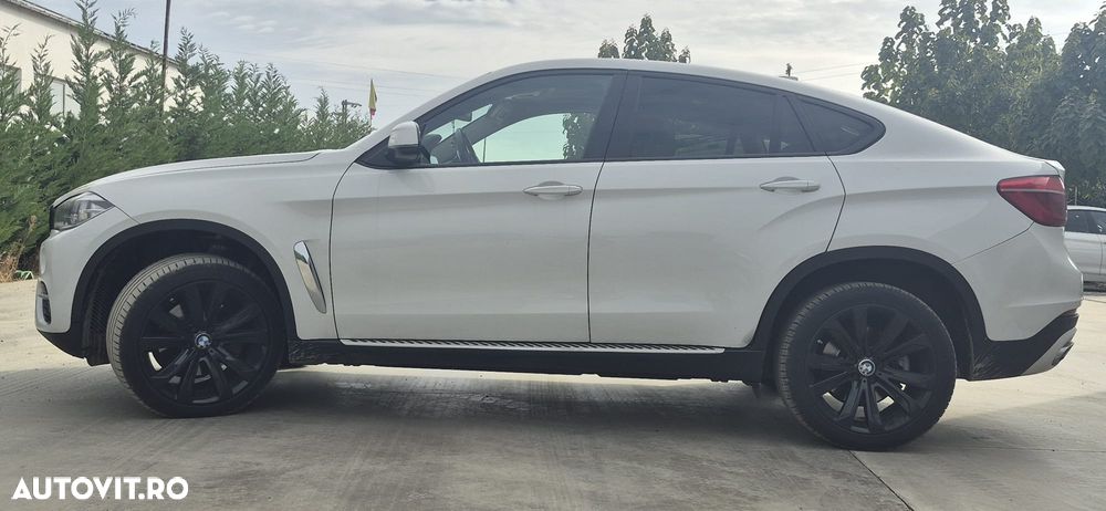 BMW X6 xDrive30d - 18