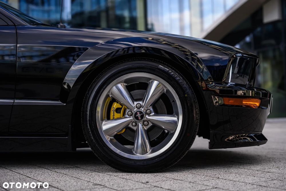Ford Mustang 4.6 V8 GT Premium - 8