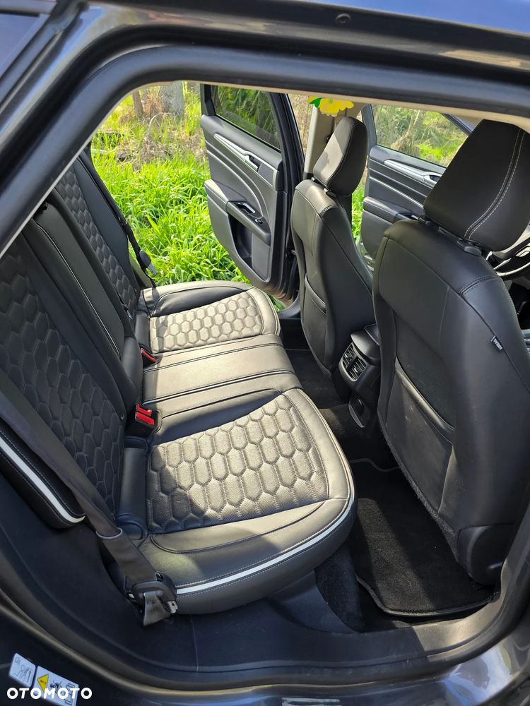 Ford Mondeo 2.0 TDCi PowerShift-Aut Allrad Vignale - 23