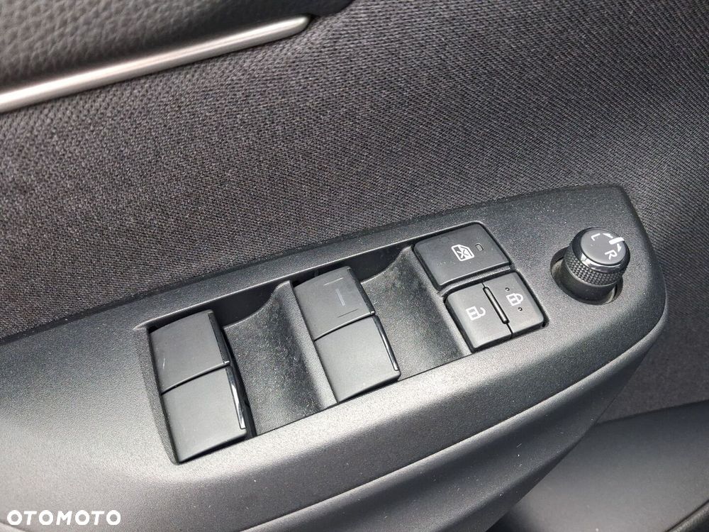 Toyota Yaris Hybrid 1.5 Comfort - 24
