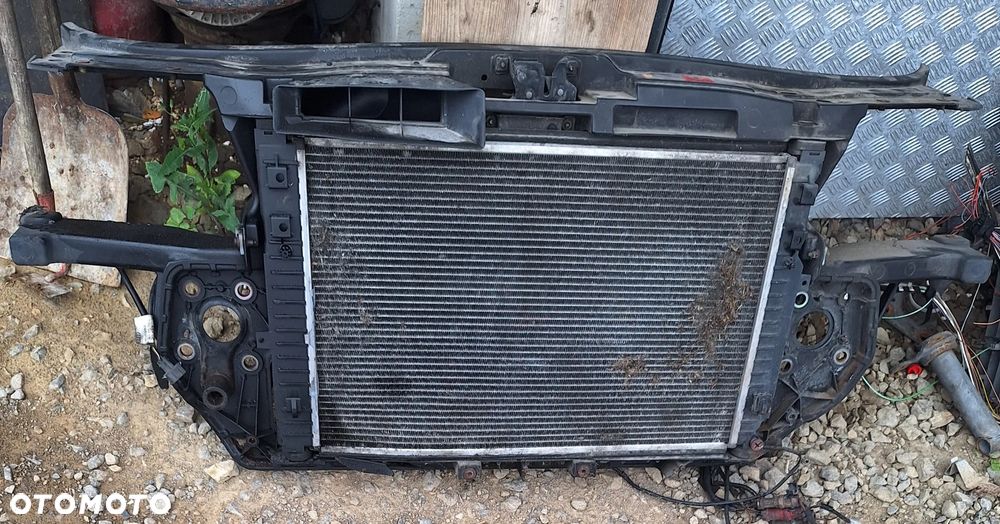 PAS PRZEDNI AUDI A6/C5 AVANT ,QUATTRO - 2,4 BENZYNA /AUTOMAT - 1