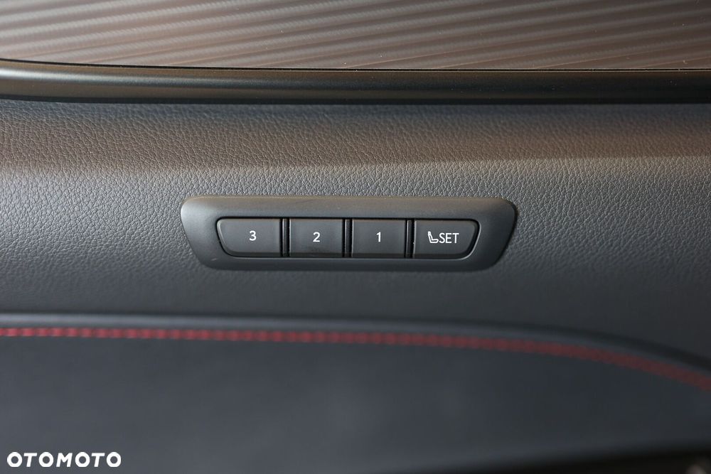 Lexus NX 350h F Sport AWD - 33
