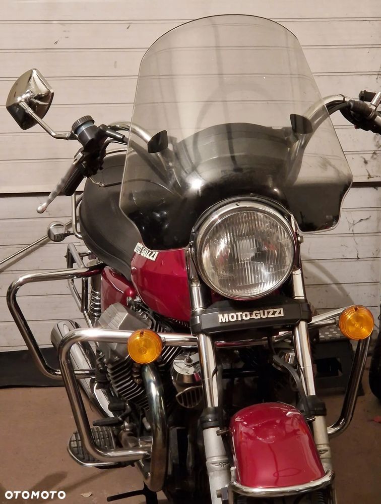 Moto Guzzi California - 22