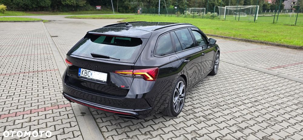 Skoda Octavia 2.0 TDI DSG 4x4 RS Plus - 13