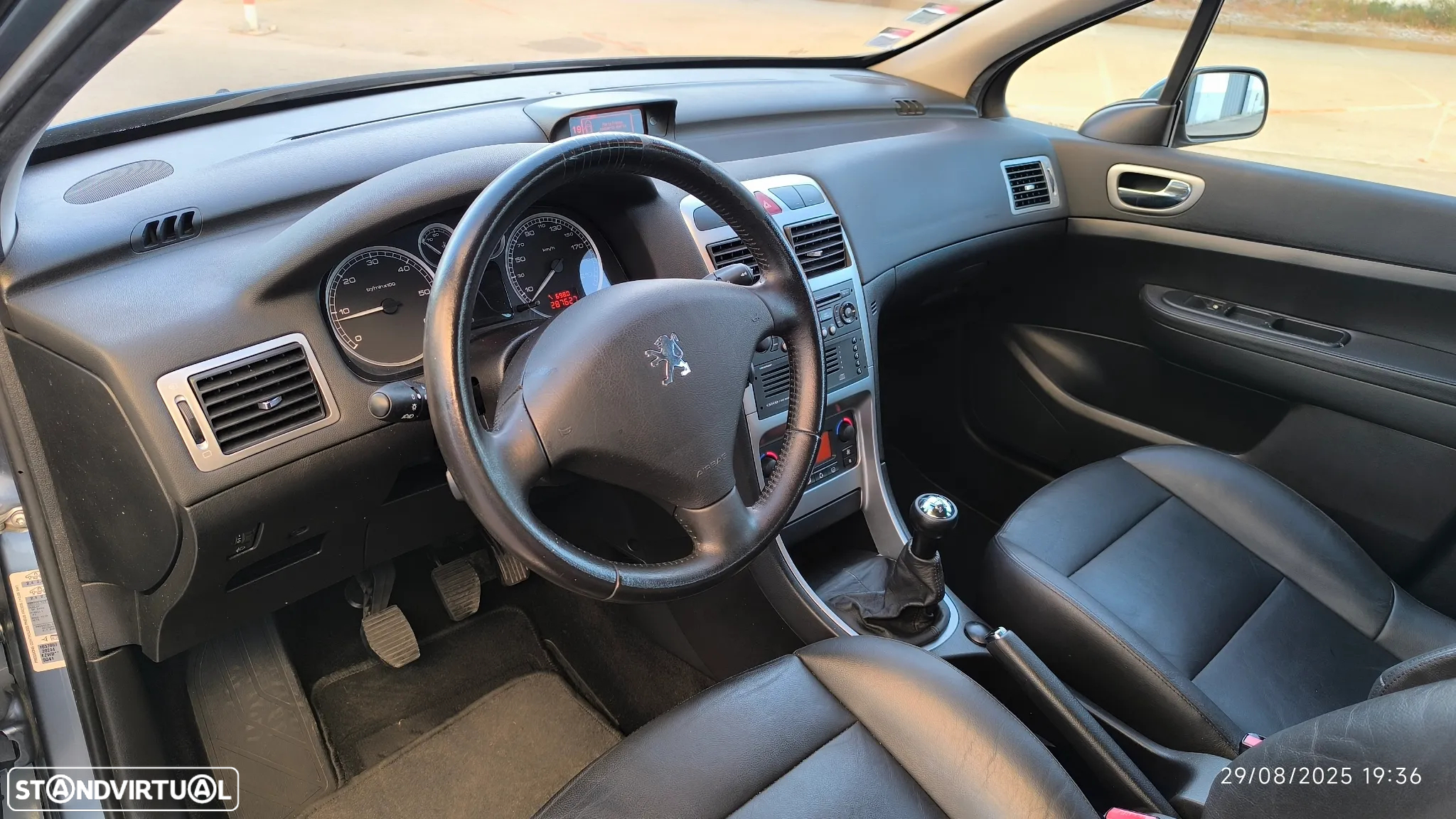 Peugeot 307 1.6 HDi Premium - 25