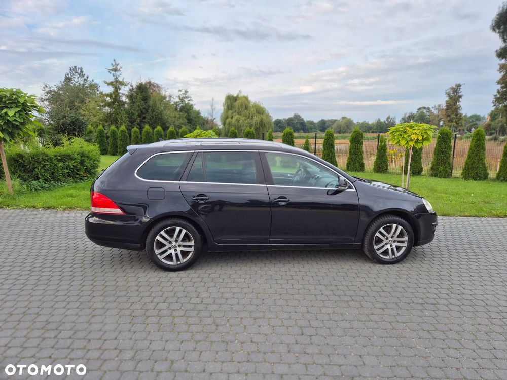 Volkswagen Golf 2.0 TDI DPF Trendline - 23