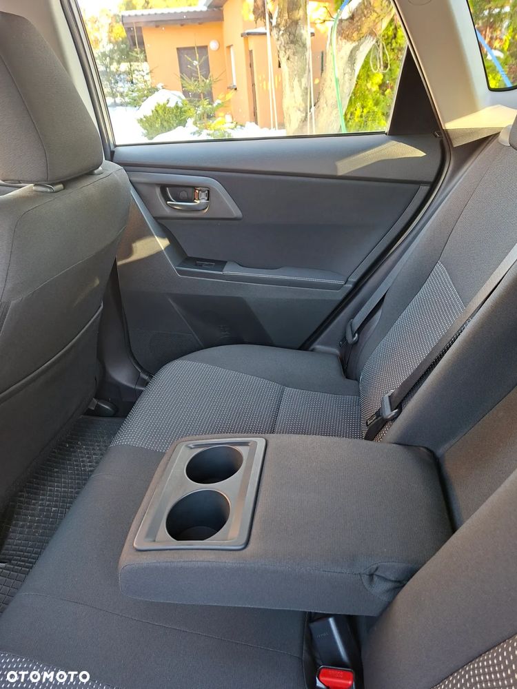 Toyota Auris 1.6 Premium - 8