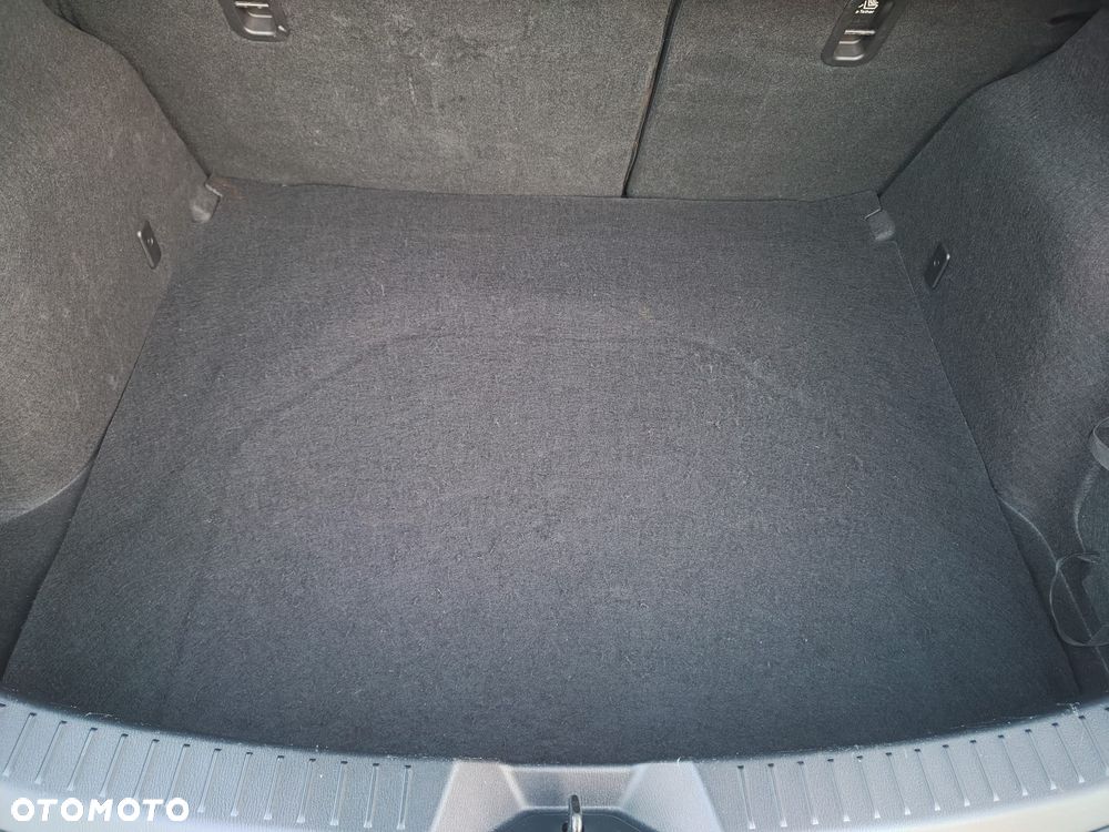 Mazda 3 SKYACTIV-G 120 Urban Limited - 26