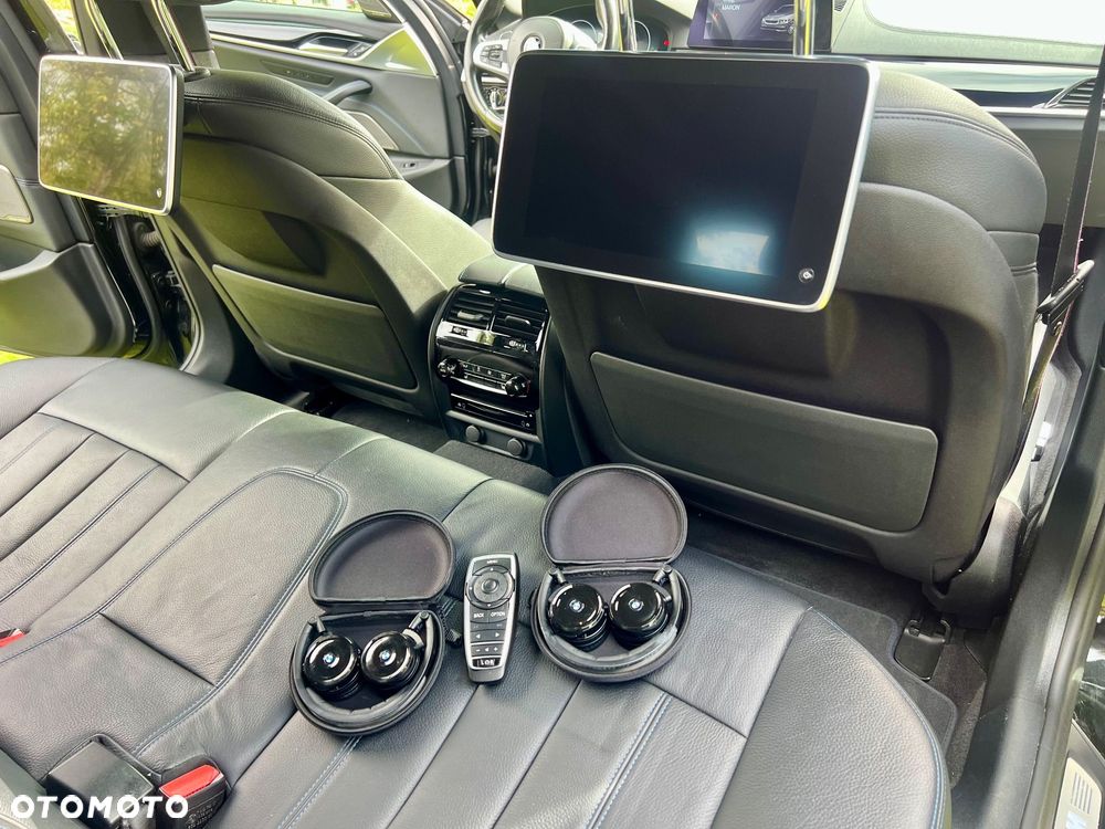 BMW Seria 5 M550d xDrive - 20