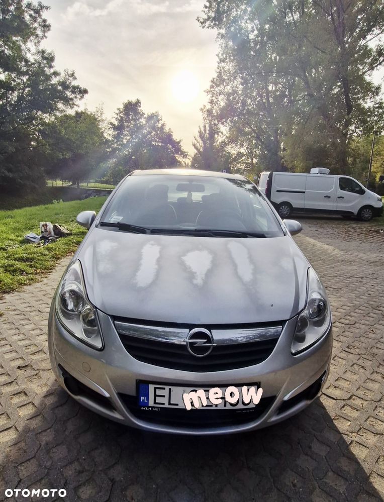 Opel Corsa - 2