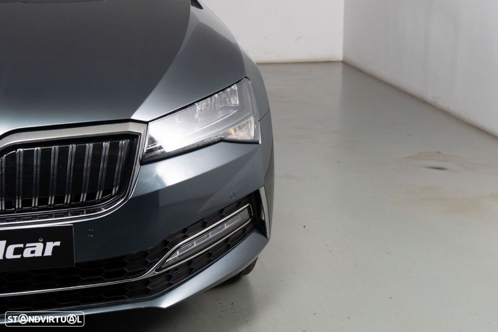 Skoda Superb 1.4 TSI iV Style DSG - 21