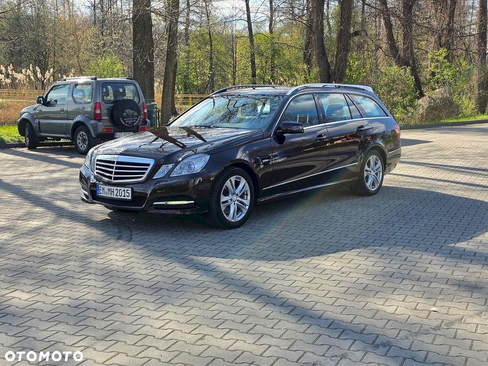 Mercedes-Benz Klasa E 250 CDI DPF BlueEFFICIENCY Avantgarde - 1