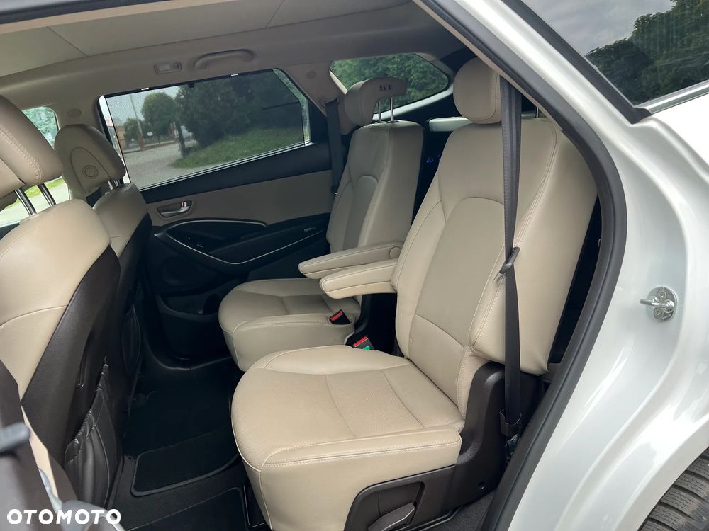 Hyundai Grand Santa Fe 2.2 CRDi Platinum 6os - 11