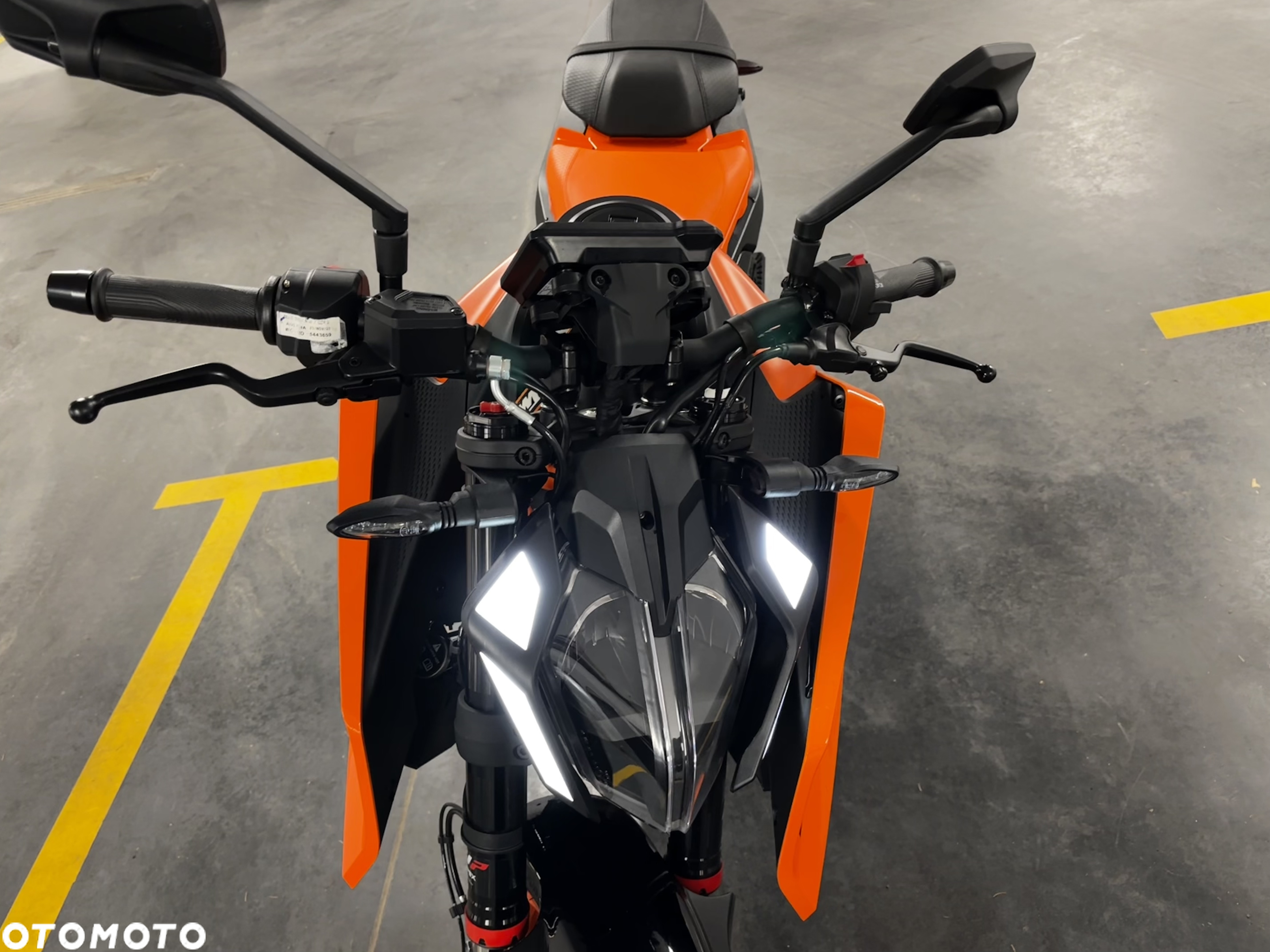 KTM Duke - 11