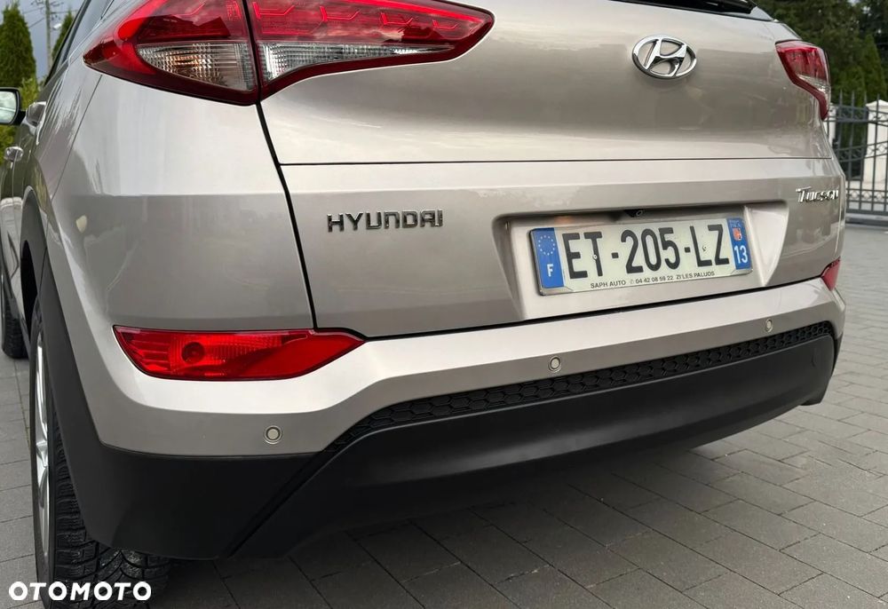 Hyundai Tucson blue 1.7 CRDi 2WD Trend - 11