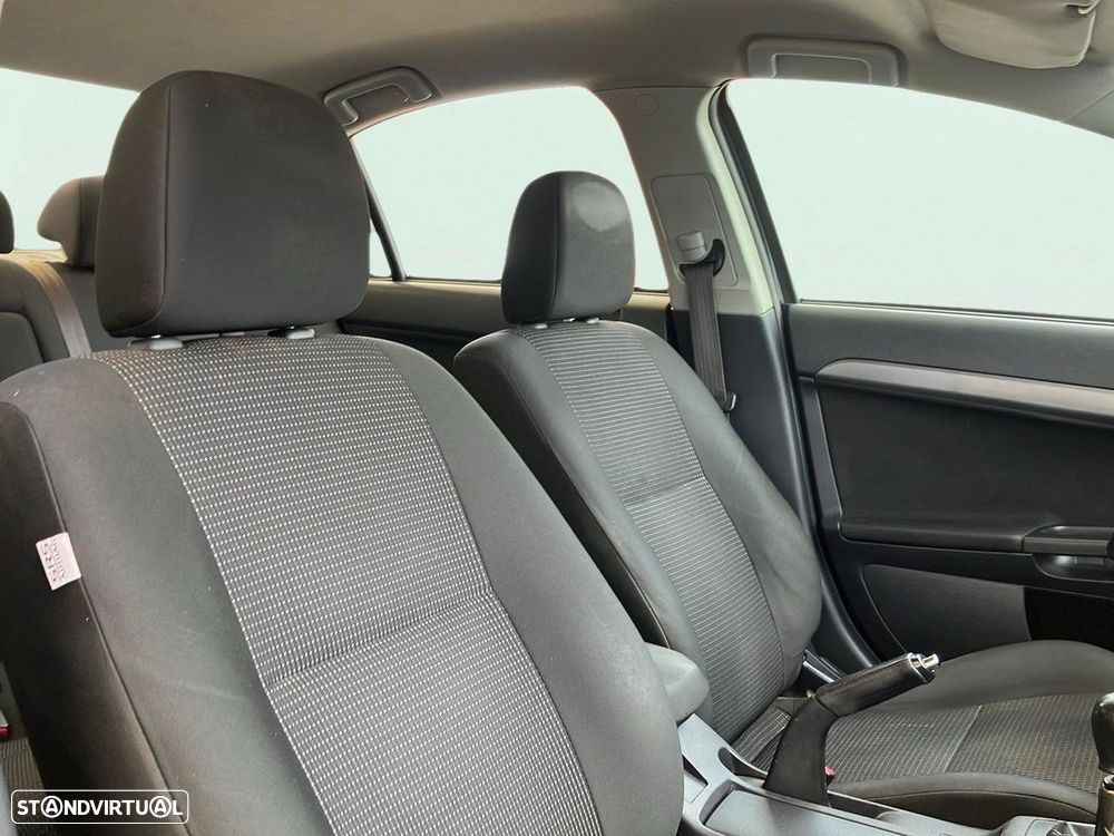 Mitsubishi Lancer 1.5 Invite - 14