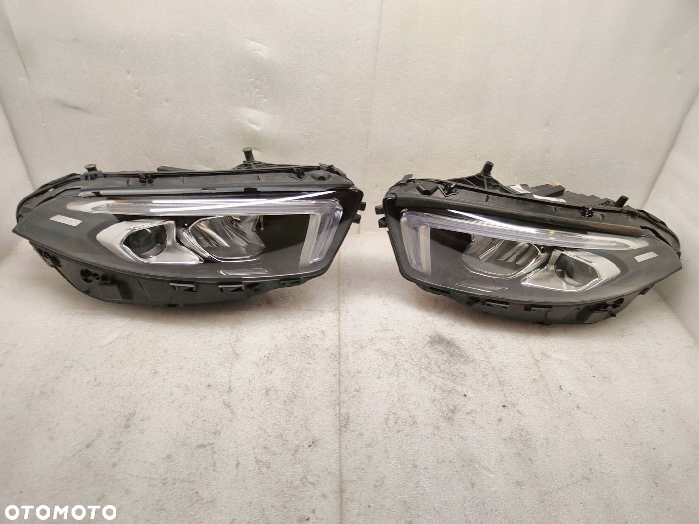 Mercedes-Benz A W177 PERFORMANCE Komplet Lamp A1779064703/A1779064803 - 1