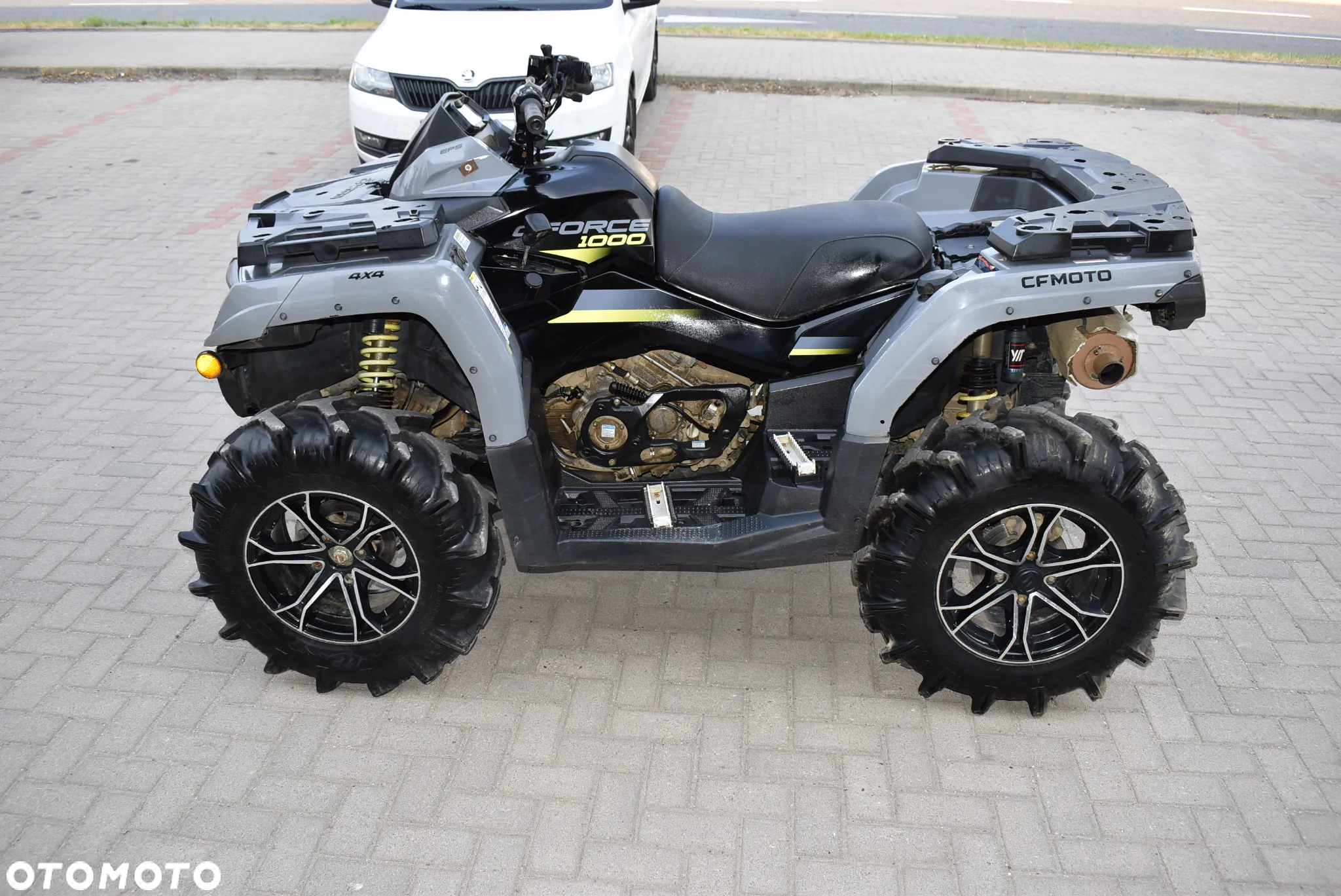 CFMoto CForce - 8
