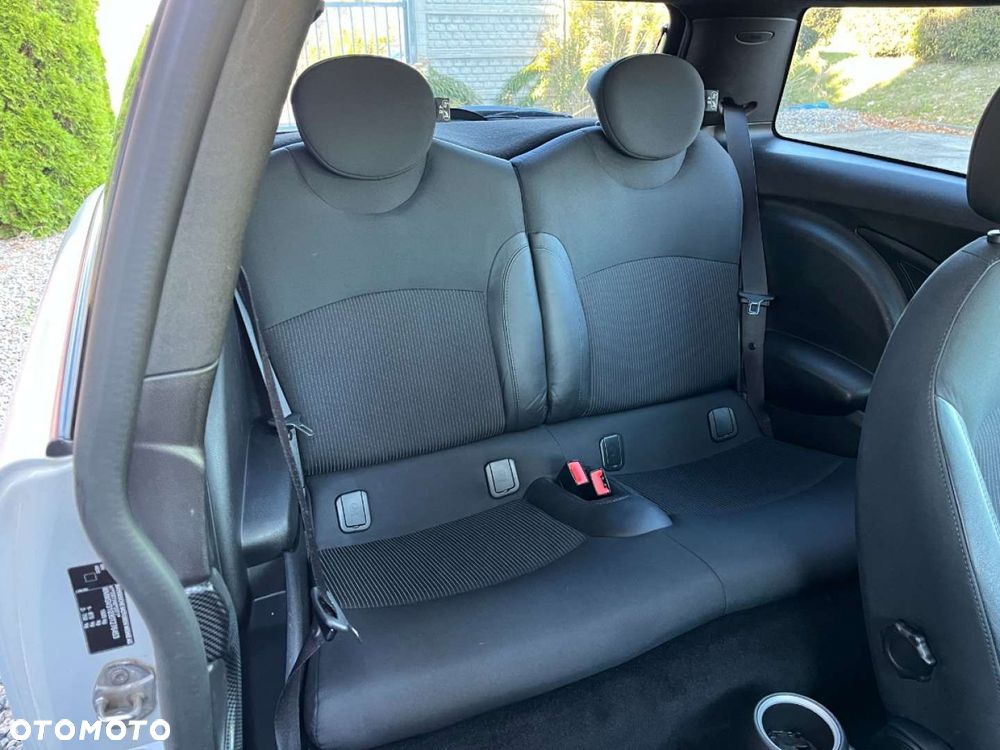 MINI Cooper S Standard - 18