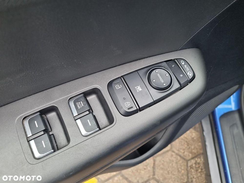 Kia Sportage 1.6 GDI L 2WD - 21