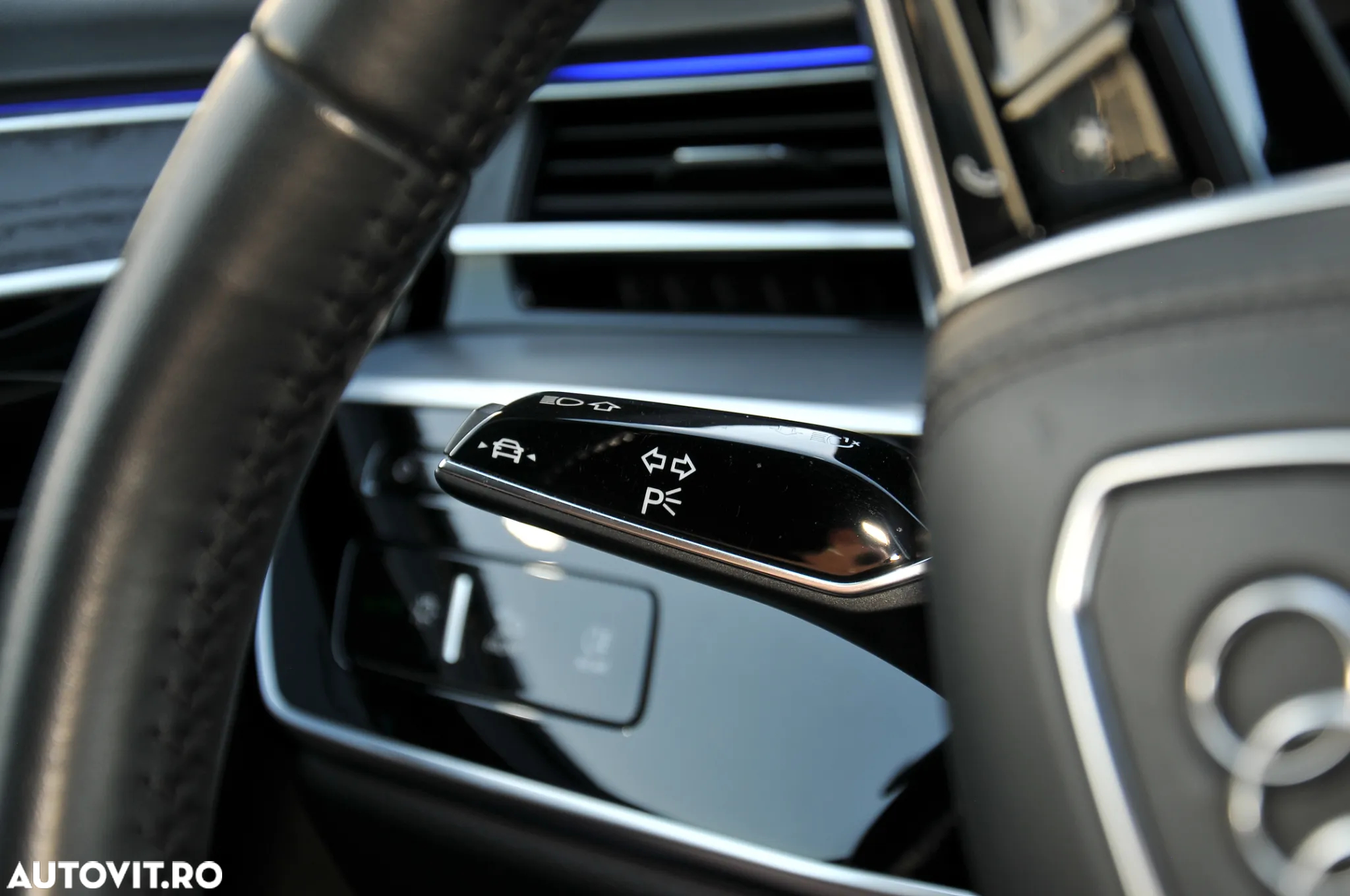 Audi A8 3.0 50 TDI quattro Tiptronic - 32