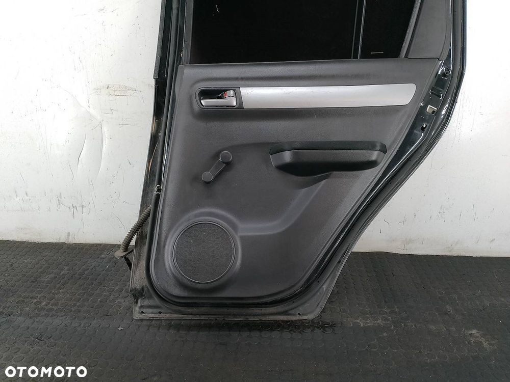 DRZWI TYŁ PRAWY  SUZUKI SWIFT IV ZCE - 6