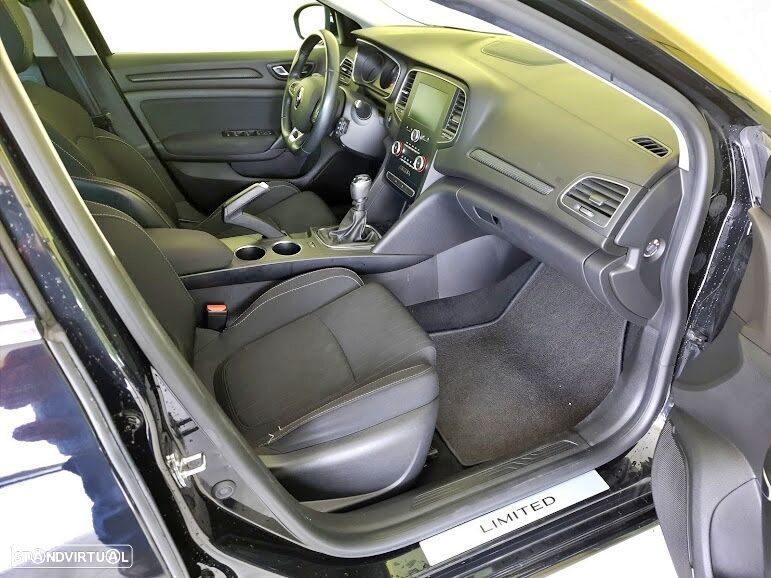 Renault Mégane Sport Tourer 1.5 Blue dCi Limited - 10