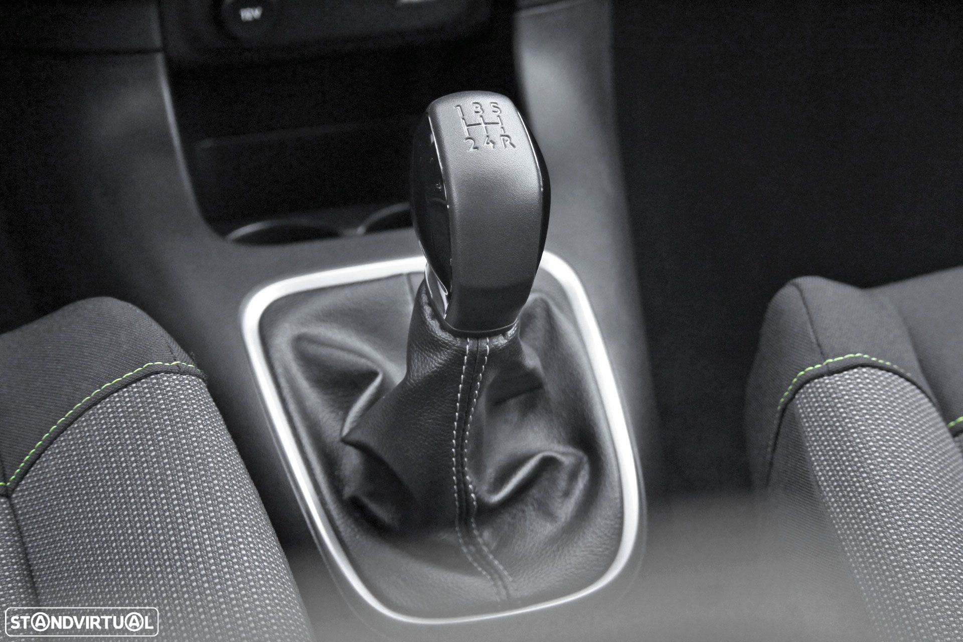 Citroën C3 1.2 PureTech C-Series - 25